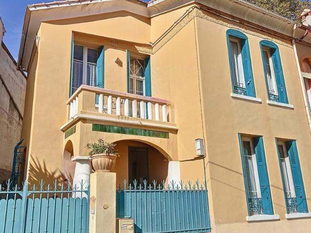 CHARMANTE MAISON DE VILLE de 110 m²