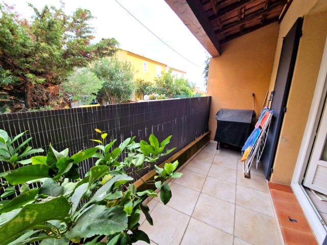 Charmante maison de ville en duplex calme, confort et auth