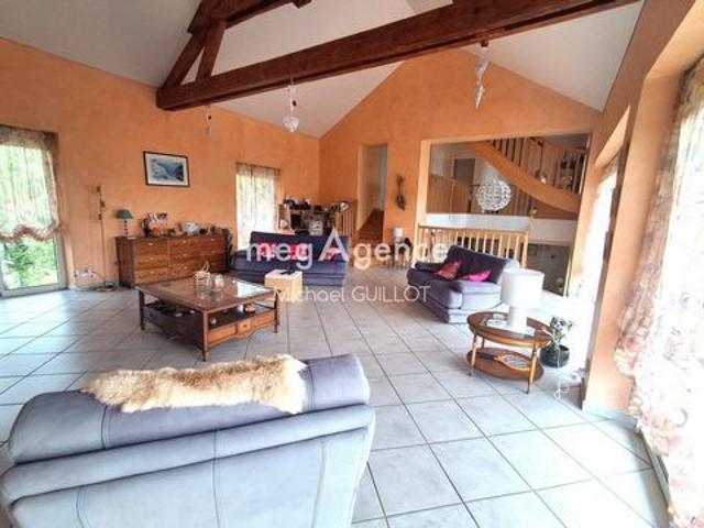 Charmante maison de 155 m² avec panorama exceptionnel