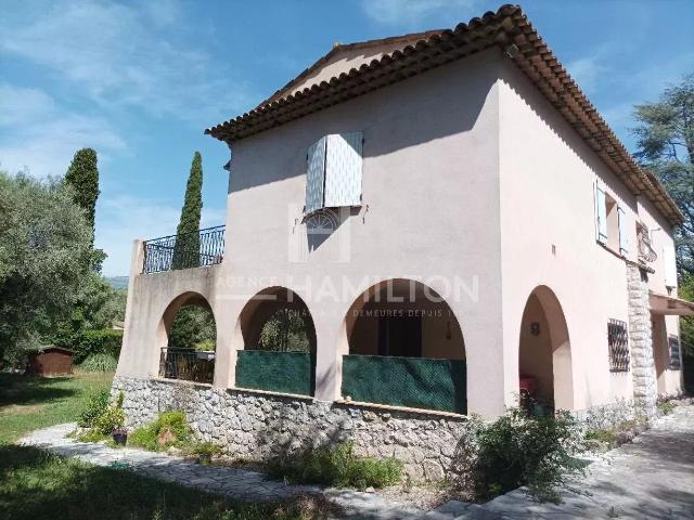 Charmante maison de 187 m² à vendre à Le Rouret 187m² Le Rouret