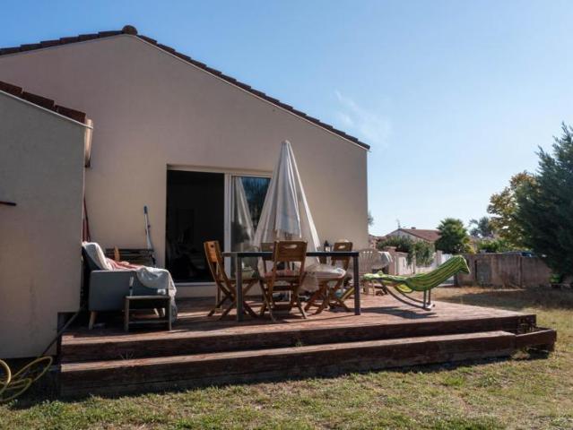 Charmante maison de 100 m² avec terrain clos de 478 m² – Le Muy 83490