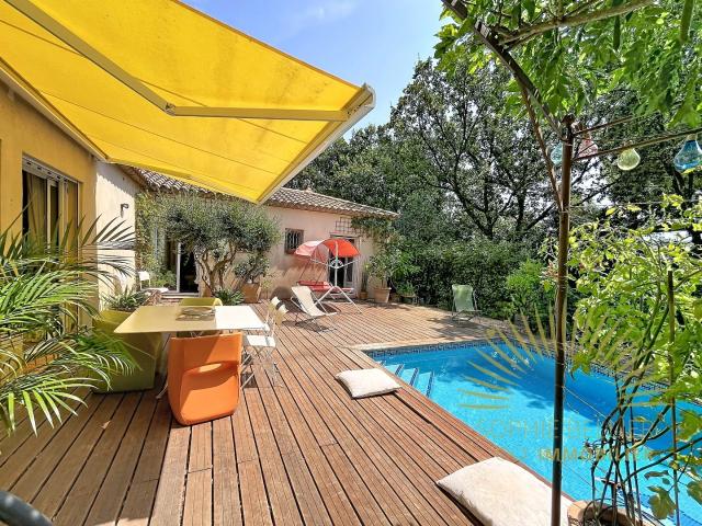 Charmante Maison De 108 M2 Avec Piscine Et Garage De 57 M2 108m² Espondeilhan