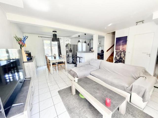 Charmante maison de 3 chambres dans un coin calme de Lieusaint