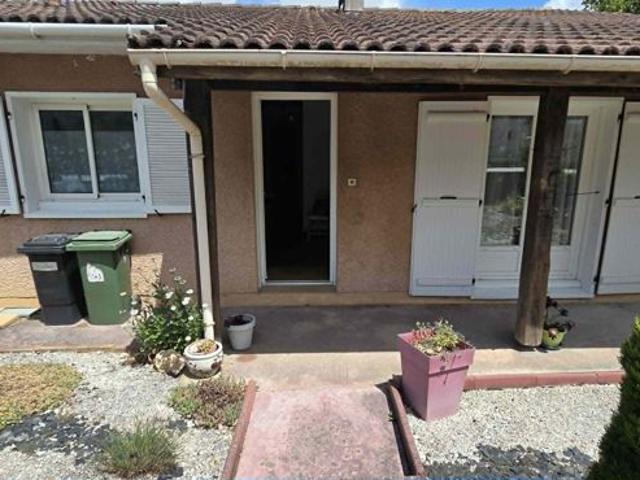 Charmante maison de 3 pièces avec jardin et garage à Bassens
