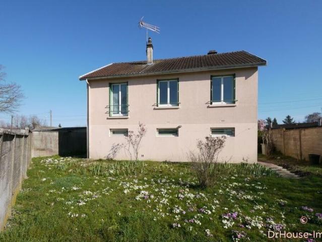 Charmante maison de 5 pièces à Saint Julien les Villas
