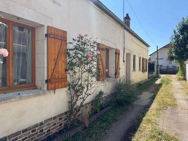 Charmante maison de 65 m² avec cour
