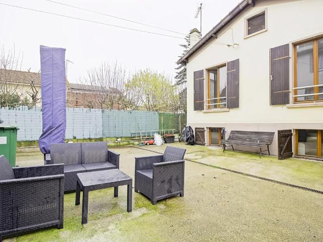 Charmante Maison de 69 m² à Drancy