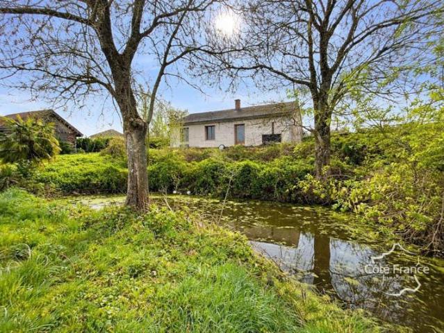 charmante maison de 88m2 sur plus d'un hectare de terrain co