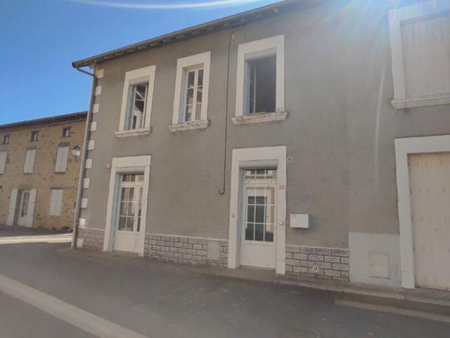 CHARMANTE MAISON DE 82 m² A EXIDEUIL