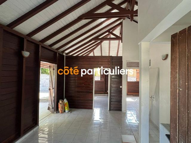 Charmante Maison en bois F5 Sainte Anne