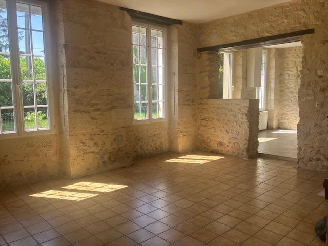 Charmante maison en pierre