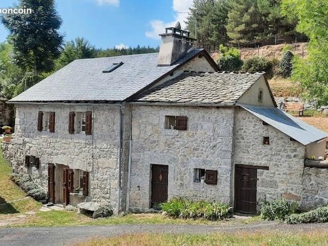 Charmante maison en pierre