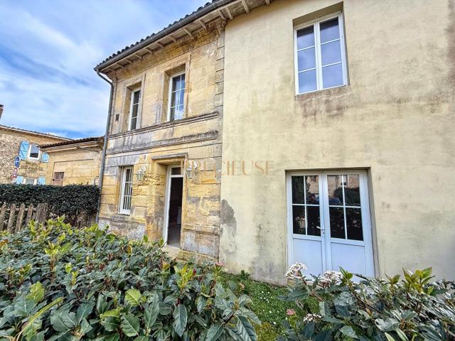 Charmante maison en pierre au coeur de Tabanac Idéalement. 77m² Tabanac