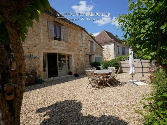 Charmante maison en pierre et son gîte 300m² Bergerac