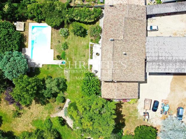 Charmante maison en pierre ouverte sur la nature et son jard. 360m² Libourne