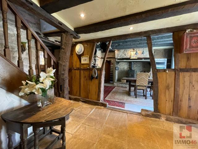 Charmante maison en pierre rénovée avec cachet 83m² Gramat