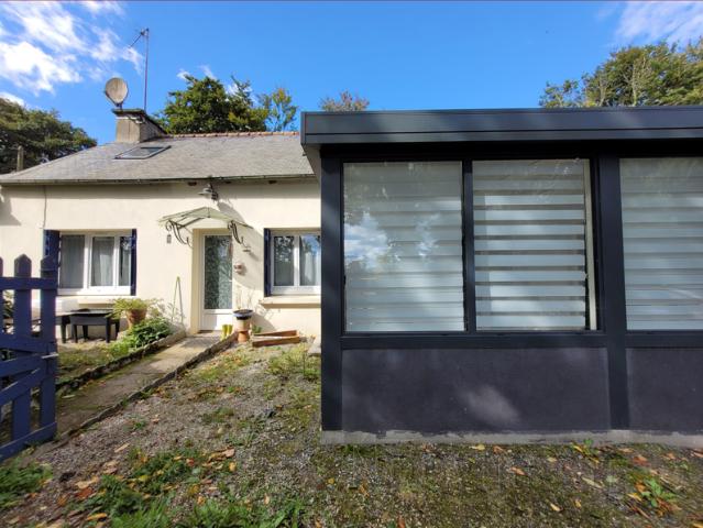 Charmante maison en pierres à la campagne