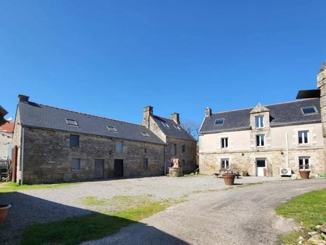 Charmante maison en pierres rénovée dans un cadre paisible