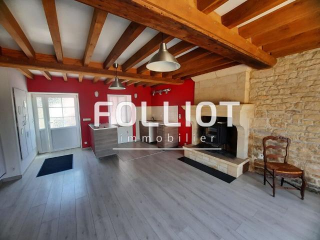 Charmante maison F2 BIS au calme avec terrasse et jardinet 15 mn CAEN OUEST