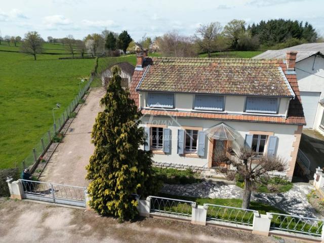 Charmante maison familiale à Saligny sur Roudon