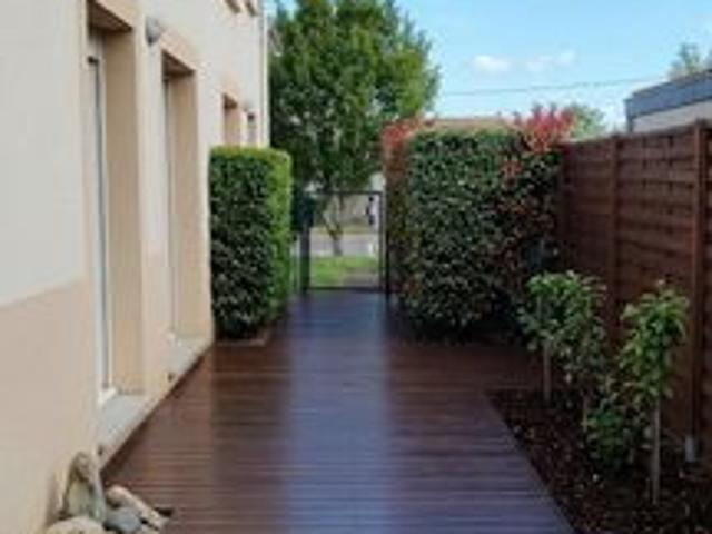 Charmante maison familiale avec garage à Libourne au coeur d'une résidence paisible