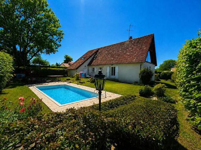 Charmante maison familiale avec piscine La Fermeté 3 chambres Jardin Garage