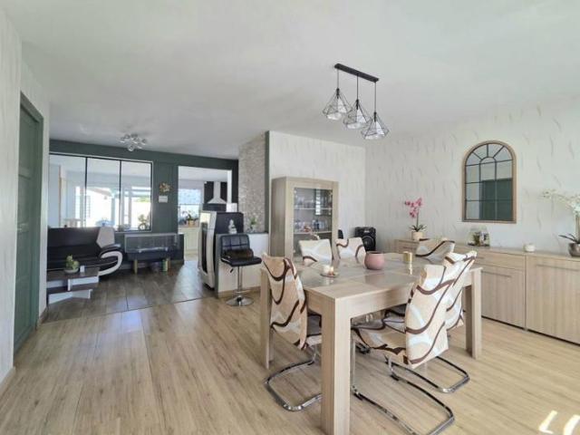 Charmante maison familiale de 4 chambres avec jardin et garage ! ?