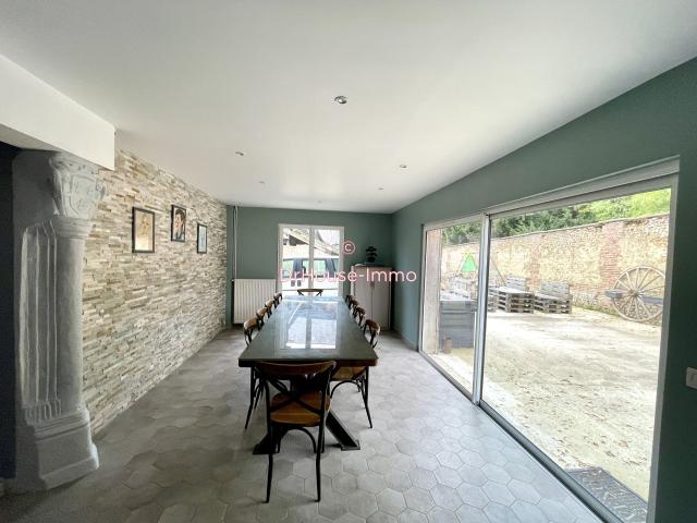 Charmante Maison Familiale de 7 pièces avec Jardin et Terrasse sur la commune des Grandes Ventes