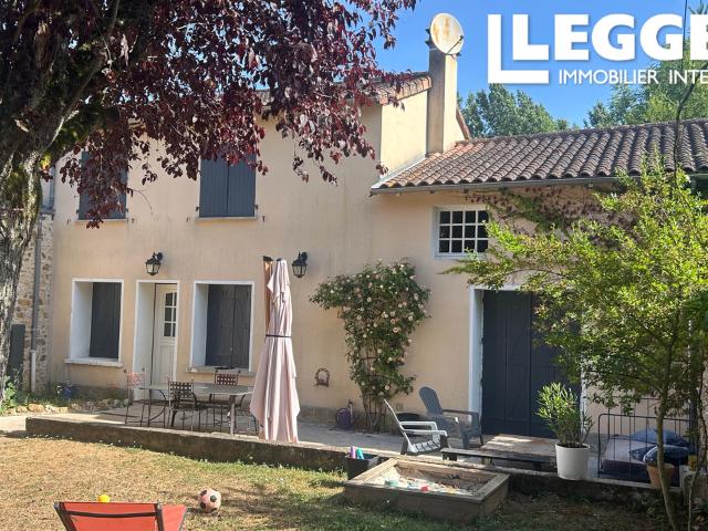 Charmante maison familiale de 154 m² avec jardin clos, terrasse plein sud et garage indépendant