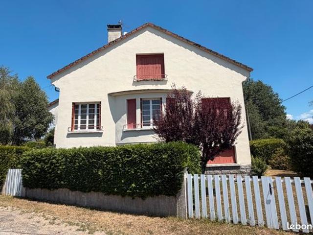 Charmante maison individuelle 200 m2 sur une parcelle de 1473 m2