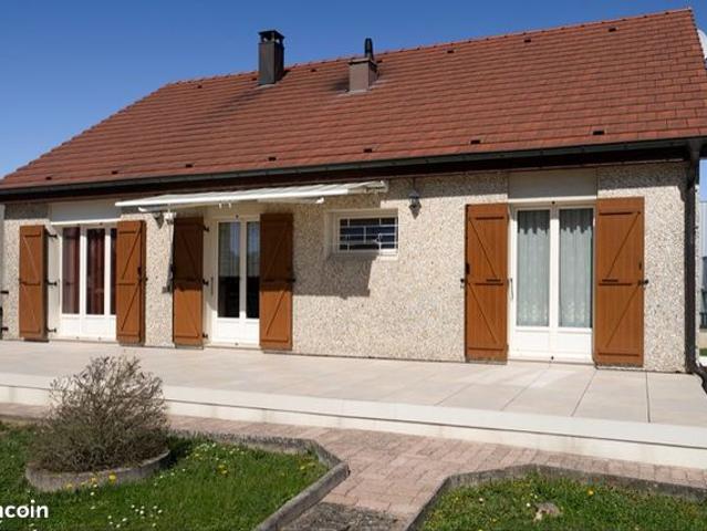 Charmante maison lumineuse et au calme