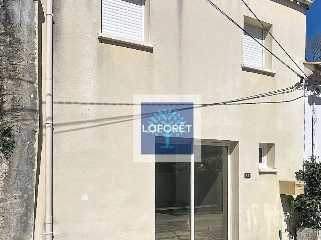Charmante maison proche Blaye 71m² Cars