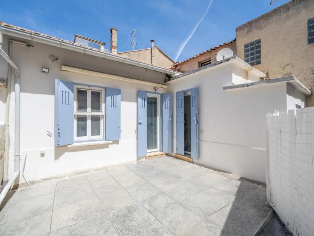 Charmante maison rénovée avec cour privative 34250