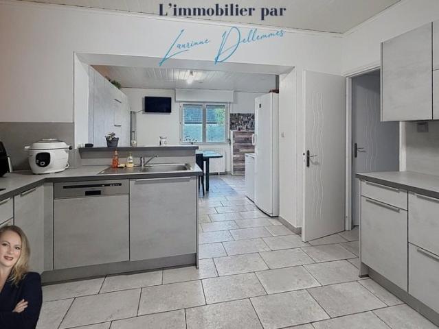 Charmante maison semi individuelle au calme dans un secteur. 151m² Nivelle