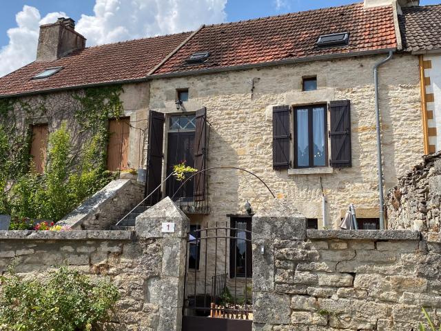 Charmante maison 3 chambres jardin grange CHATEL GERARD 89