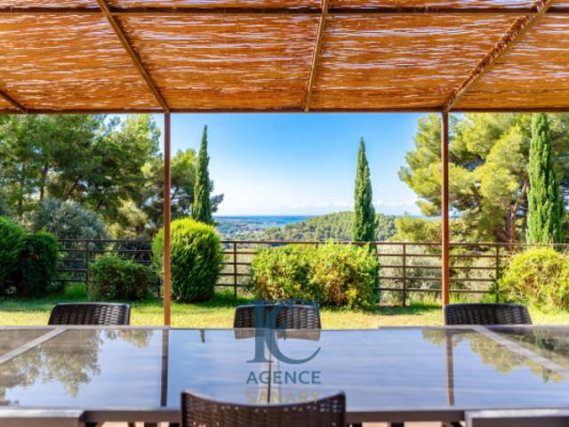 Charmante maison 6 pièces de 240 m2 vue mer