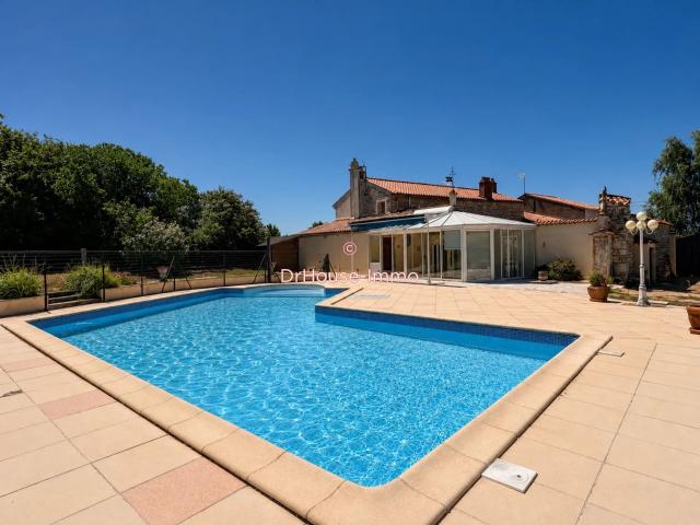 Charmante maison 8 pièces 197 m2