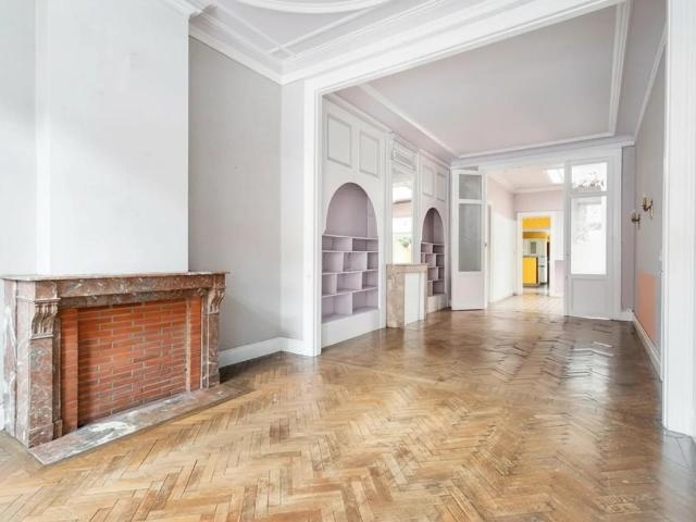 Charmante maison 9 pièces, Roubaix Rénovation à prévoir