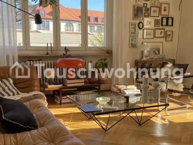 Charmante, sonnige Altbauwohnung an Sackgasse