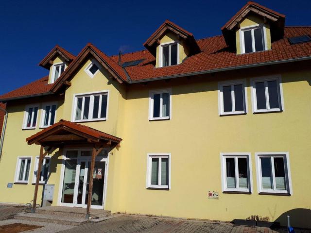 CHARMANTE SINGLEWOHNUNG in S BAHNNÄHE