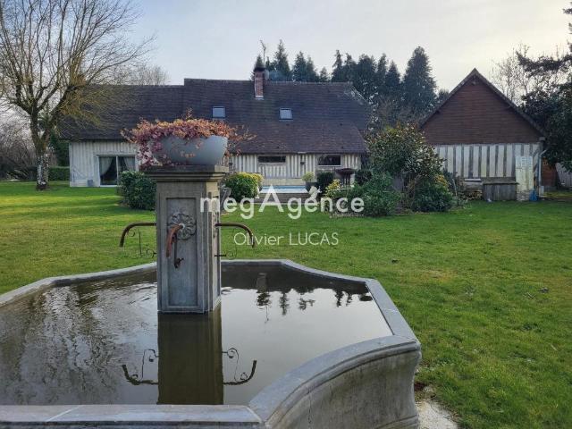 Charmante propriété aux allures normandes entièrement rénové. 155m² Saint Hymer