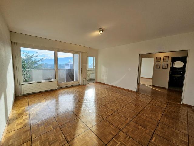 Charmante Wohnung in einer Luxusresidenz in Cologny mit atemberaubendem Panoramablick