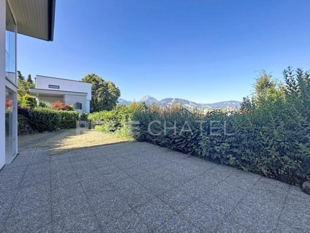 Charmante Wohnung mit Terrasse und Garten