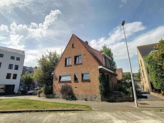 Charmante woning met 3 slaapkamers te Mariakerke