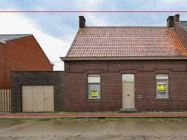 CHARMANTE WONING MET GARAGE EN GROTE TUIN
