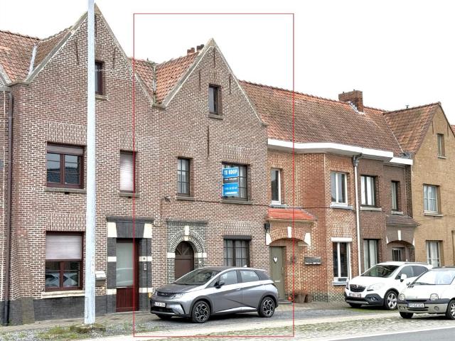 Charmante woning met garage op ideale ligging