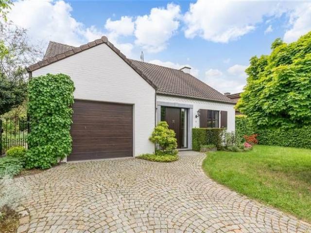Charmante woning met landelijke elementen in oase van groen