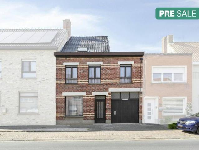 Charmante woning te koop nabij het centrum van Roeselare