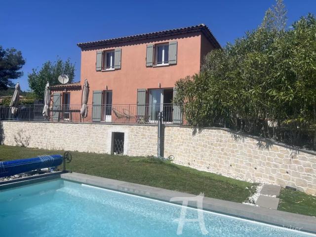 Charmante villa 4 pièces de 120 m² à Levens 120m² Levens