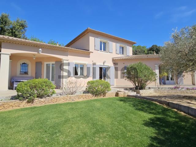 Charmante villa avec vue panoramique